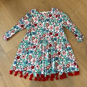 Vineyard Vines size medium girls, cover-up dress